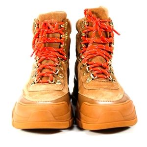 Brown Suede Timberland like hiking/trendy boots